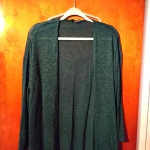 Divided Sweater Green Size  L